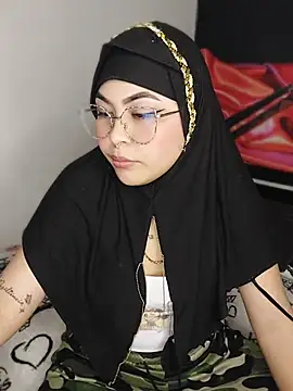 ElinaaxのライブXXXチャット