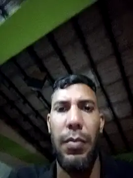 UnreadyChutzpa – Naživo XXX chat