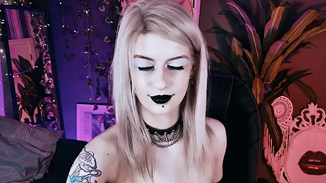 Noah_ElmerX's Live XXX Chat
