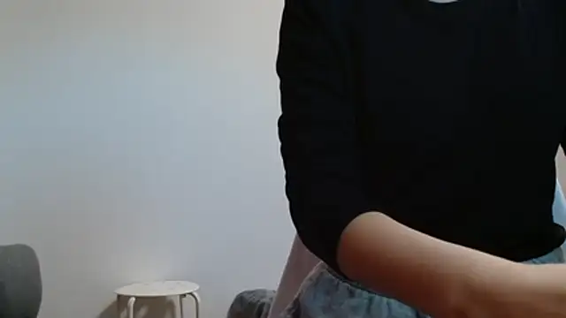 leopiii-iiJP – Naživo XXX chat