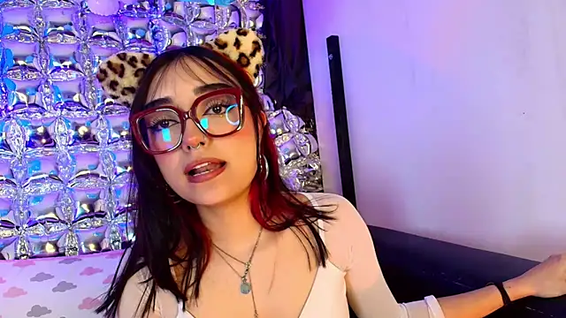 Chat XXX en directo de lala_cherry