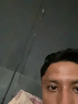 AARON_HO Pertunjukan Webcam
