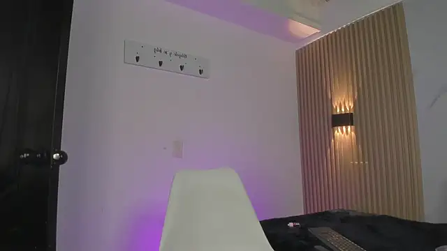 XXX chat uživo modela miss_vanessataylor