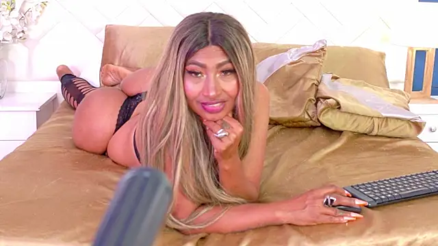 Kiara_Parker_ Live XXX-chat