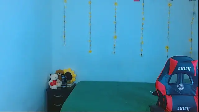 sajecrismaa Adlı Modelin Canlı XXX Sohbeti