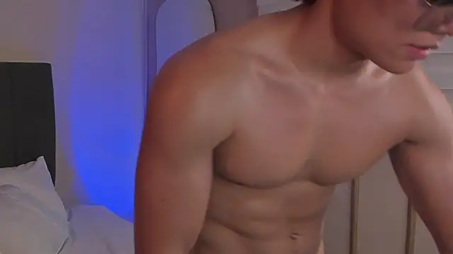 Thony_Big webcam show