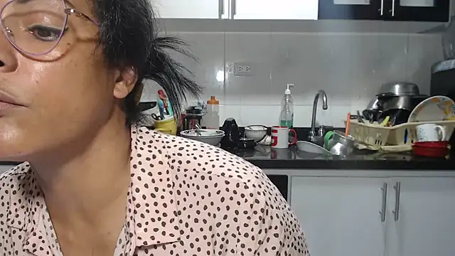 kateleyagrey 即時 XXX 聊天