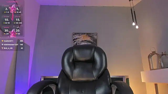 GiaFerrara's Live XXX Chat