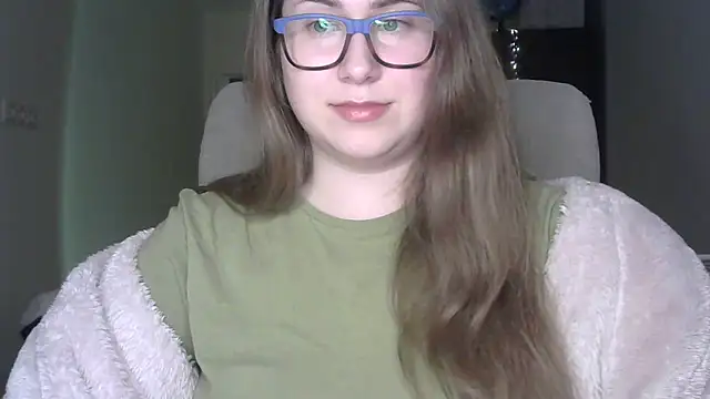 SeasonalSomeone Adlı Modelin Canlı XXX Sohbeti