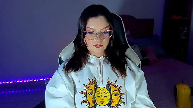 Chat XXX en directo de OphelianaRose33