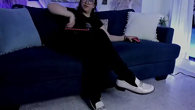 _Jade_16 Live XXX-Chat