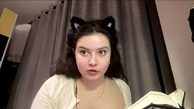 LonnaVandal's Live XXX Chat