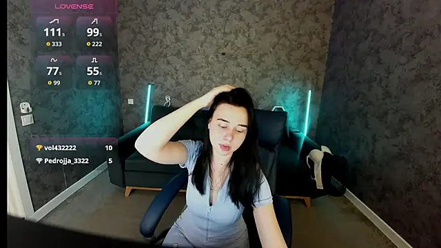 TorrySrar's Live XXX Chat
