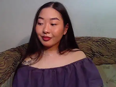 XXX chat uživo modela Aleksa_Blackdream