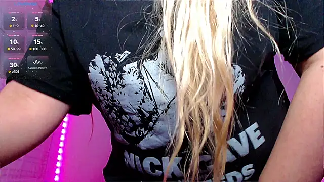EllieMoonX's Live XXX Chat