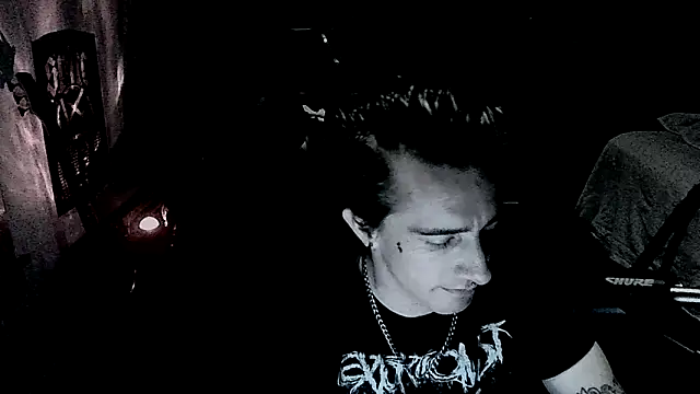 LEVIATHANX666's Live XXX Chat