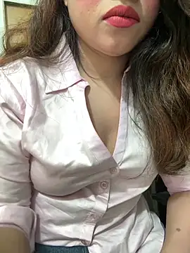 riya_sharma11のウェブカメラショー