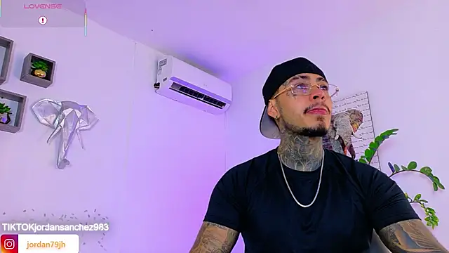 دردشة JordanSmiith_ الجنسية المباشرة