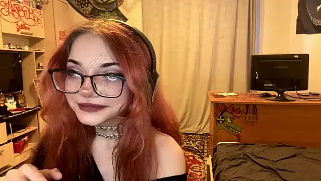 RedHeadCat Webcam show