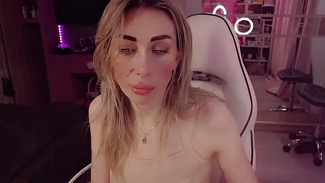 AnnieGOld_ 即時 XXX 聊天