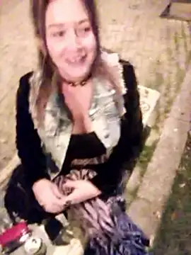 sophie_banger Adlı Modelin Web Kamerası Şovu