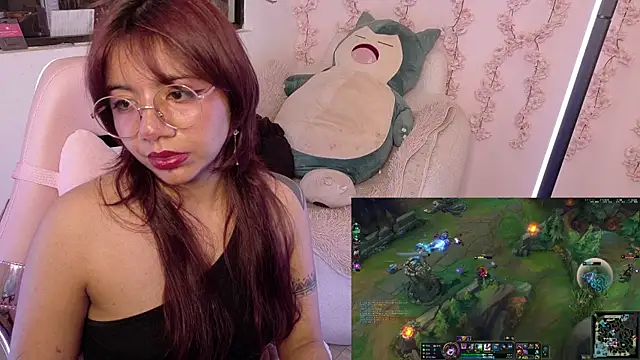 Nami_usagi Adlı Modelin Canlı XXX Sohbeti