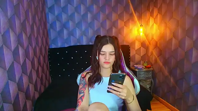 دردشة LiaHarryis الجنسية المباشرة