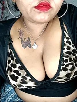 Czat XXX na żywo – Delhi_Patola