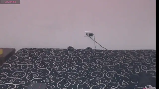 sharonnleon's Live XXX Chat
