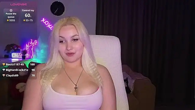 adrelaxina Adlı Modelin Canlı XXX Sohbeti