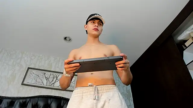 Lander_Cruz Chat XXX live