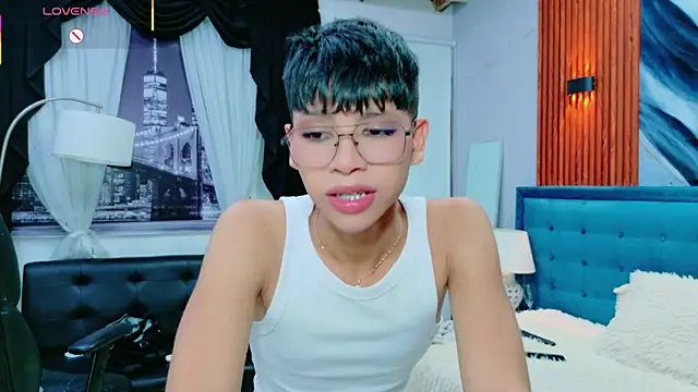 Онлайн чат XXX dilan_911