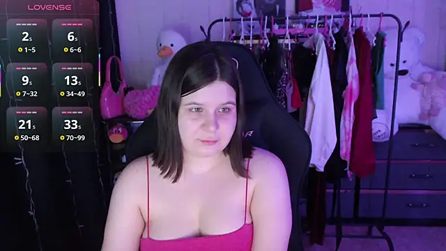 دردشة AmyVibess الجنسية المباشرة