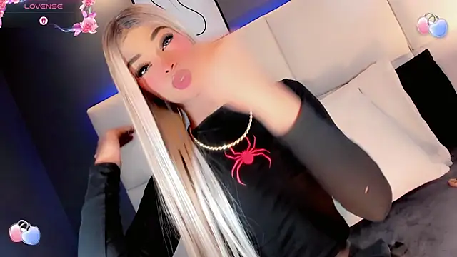 Kornylovee's Webcam Show