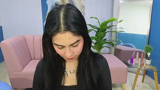 amy_lovelydoll's Live XXX Chat