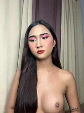 Diannellove's Webcam Show