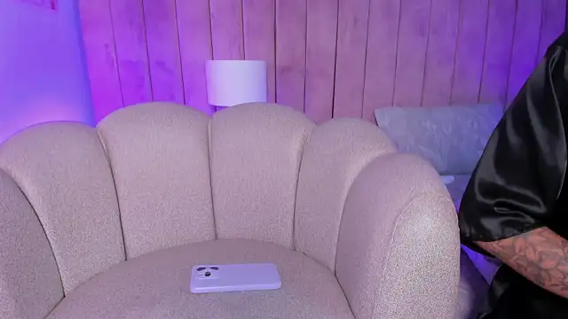 Онлайн чат XXX Ashley_Beaomunt