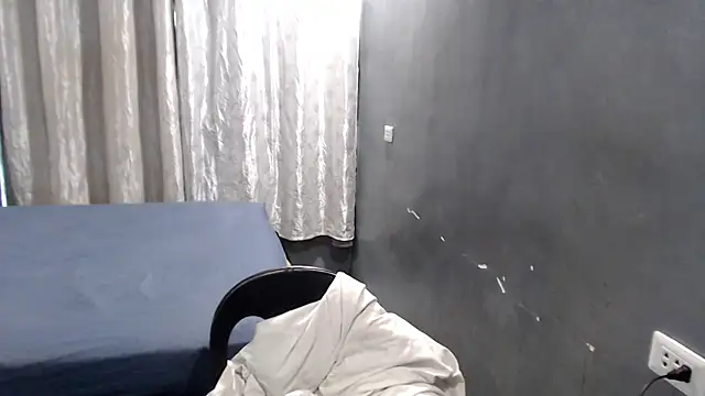 shecutie69 Adlı Modelin Web Kamerası Şovu