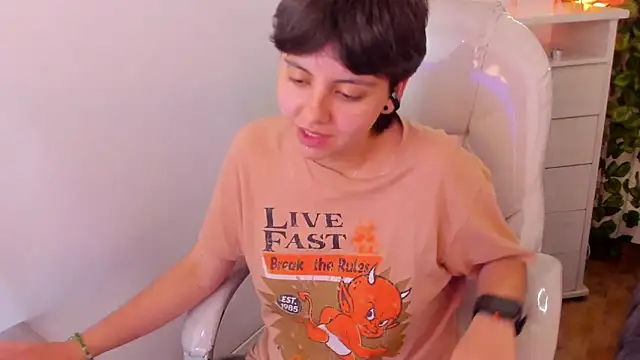 Nathaly_ds' Live XXX Chat