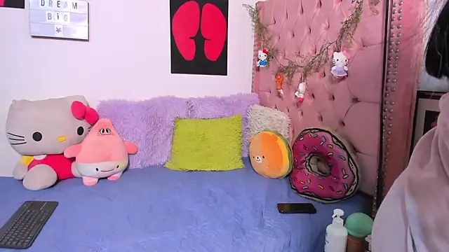 LillyCandy's Live XXX Chat