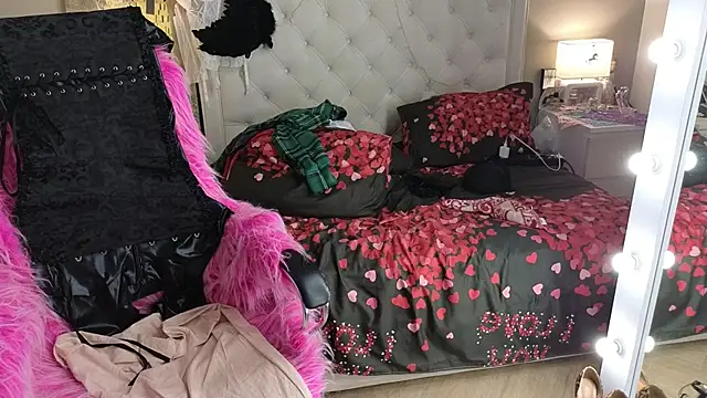 RoxalanaStar Chat XXX in diretta