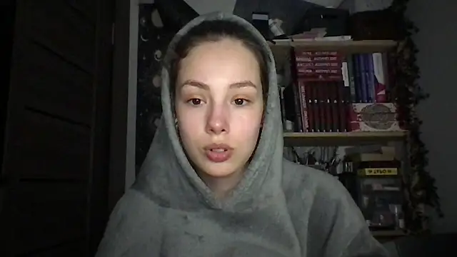 Yuna5343 live XXX chat