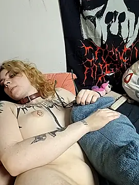 Chat XXX en directo de whatevaandissues