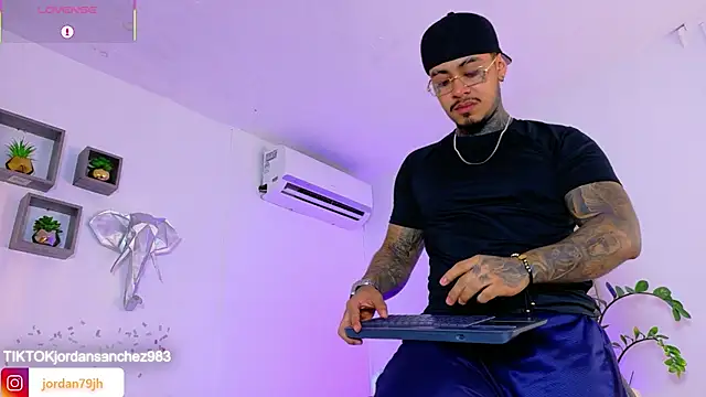 Chat XXX Live JordanSmiith_