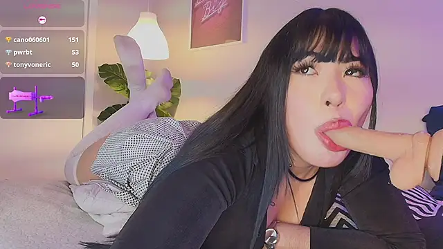 Jade-NaughtyのライブXXXチャット