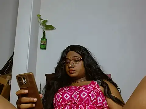 Dusky_Mallu_ – Kamerová šou