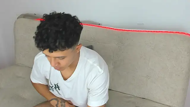 Chat XXX Live _Alex_Colton
