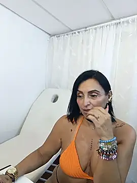 zullyxhot Obrolan Langsung XXX