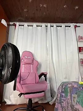 Онлайн чат XXX MonicaSex_