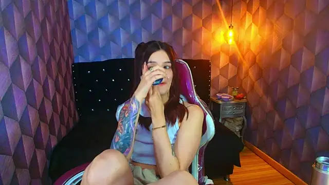 LiaHarryis' Live XXX Chat